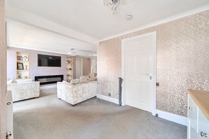 Lounge- click for photo gallery